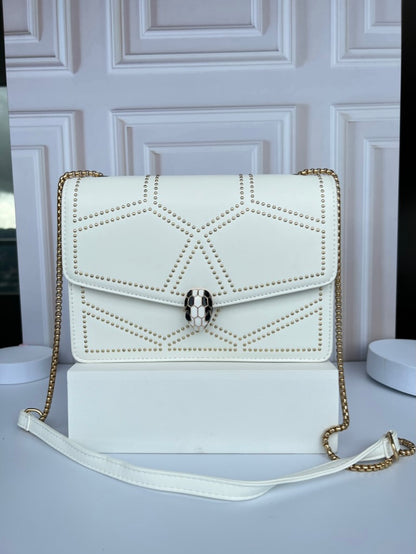Bolso Nápoles – Elegancia con Detalles Dorados
